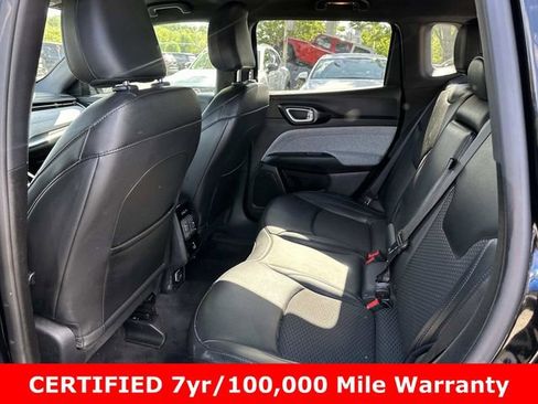Used 2023 Jeep Compass Latitude w/ Convenience Group AWD/4WD image 15