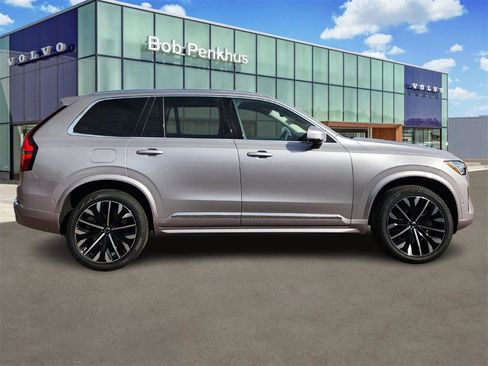 New 2026 Volvo XC90 B6 Plus w/ Protection Package image 2