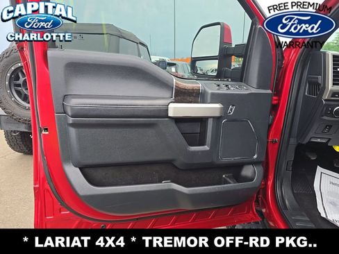 Used 2022 Ford F250 Lariat w/ Tremor Off-Road Package AWD/4WD image 10