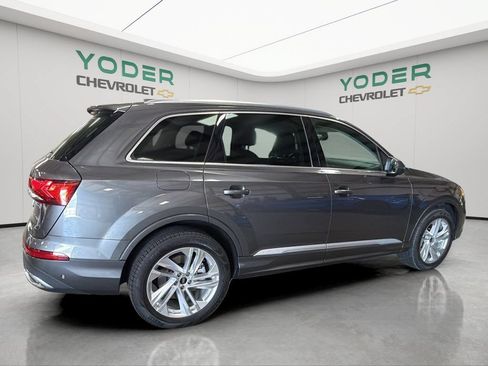 Used 2023 Audi Q7 3.0T Premium Plus w/ Premium Plus Package AWD/4WD image 4