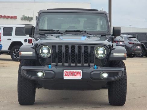 Used 2023 Jeep Wrangler Unlimited Rubicon 4xe w/ Cold Weather Group AWD/4WD image 2