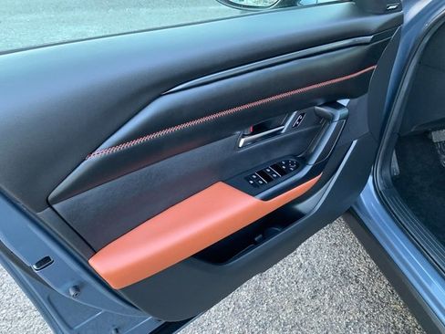 Certified 2025 MAZDA CX-50 2.5 Turbo w/ Premium Plus Pkg image 24