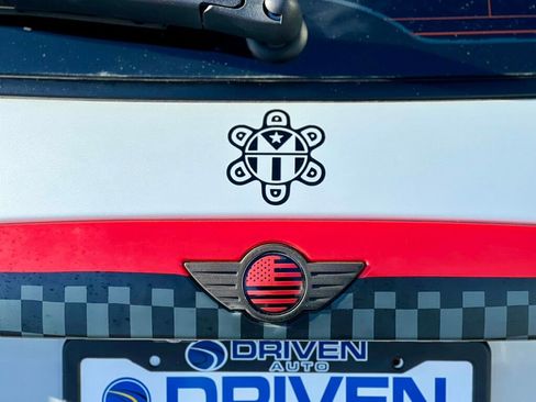 Used 2017 MINI Cooper John Cooper Works image 9