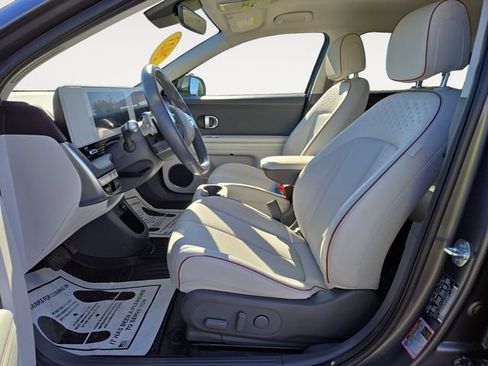 Used 2023 Hyundai Ioniq 5 SEL image 2