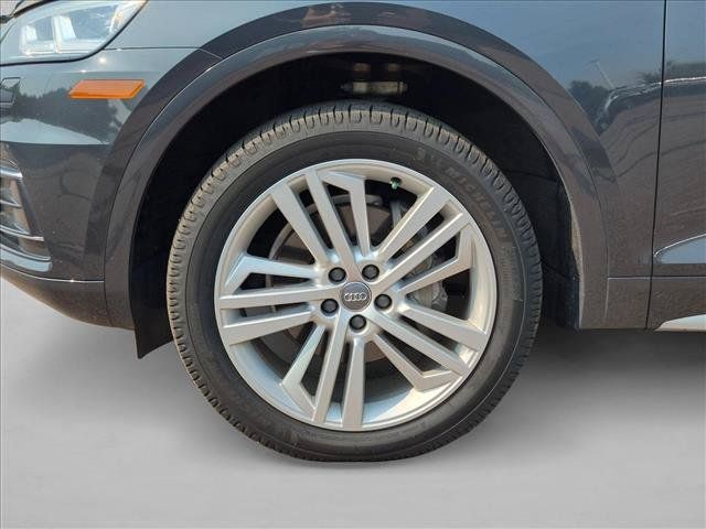 Used 2019 Audi Q5 2.0T Premium Plus w/ Premium Plus Package AWD/4WD image 24
