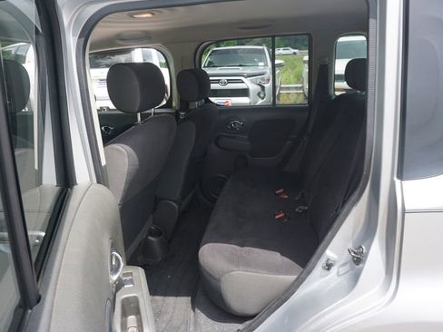 Used 2011 Nissan Cube 1.8 S w/ Interior Illumination Pkg FWD image 10