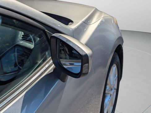 Used 2016 MAZDA MAZDA3 i Sport w/ Preferred Equipment Package image 27