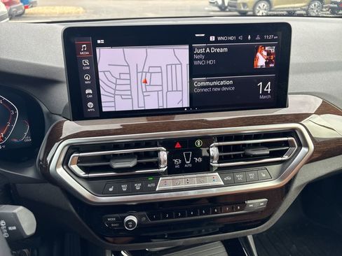 Used 2024 BMW X3 xDrive30i w/ Premium Package image 17