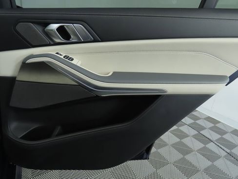 New 2026 BMW X7 xDrive40i w/ Executive Package image 29