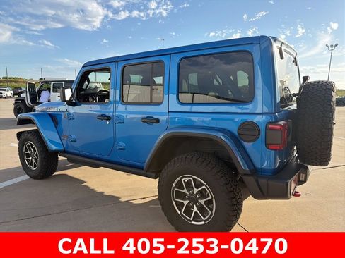 Used 2026 Jeep Wrangler Unlimited Rubicon AWD/4WD image 24
