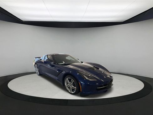 Used 2017 Chevrolet Corvette Stingray Coupe w/ Battery Protection Package RWD image 3