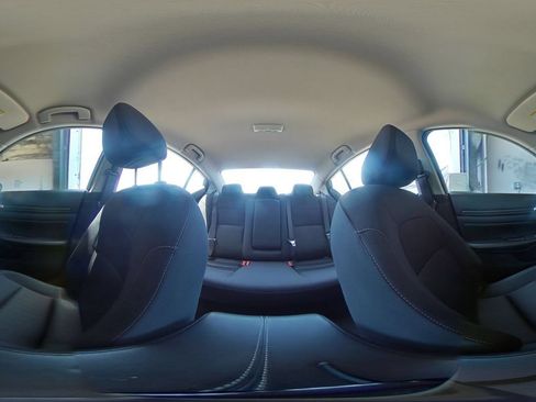 Used 2025 Nissan Altima 2.5 SV FWD image 41