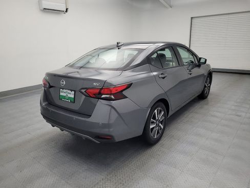 Used 2021 Nissan Versa SV FWD image 9