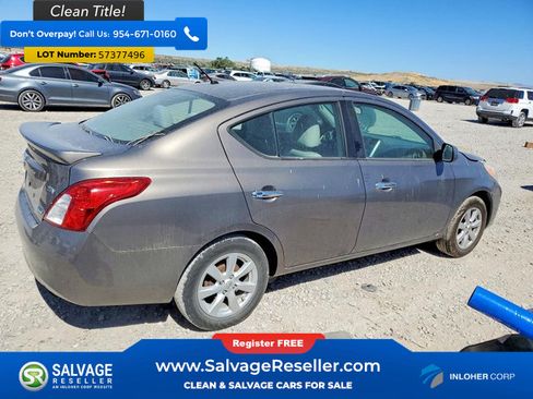 Used 2014 Nissan Versa SV w/ Convenience Package FWD image 4