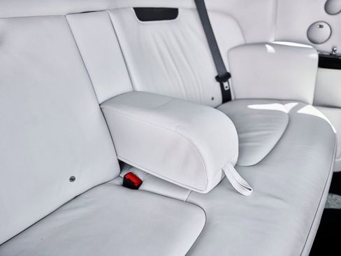 Used 2009 Rolls-Royce Phantom Coupe RWD image 40
