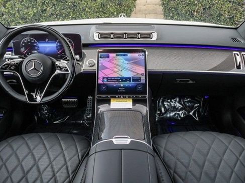 New 2025 Mercedes-Benz S 580 4MATIC Sedan image 12