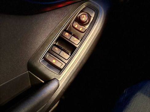 Used 2018 Subaru Impreza 2.0i image 30
