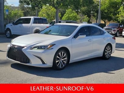 Used 2019 Lexus ES 350 w/ Accessory Package 2
