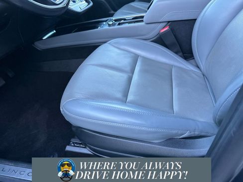 Certified 2022 Lincoln Corsair Reserve w/ Elements Package image 8