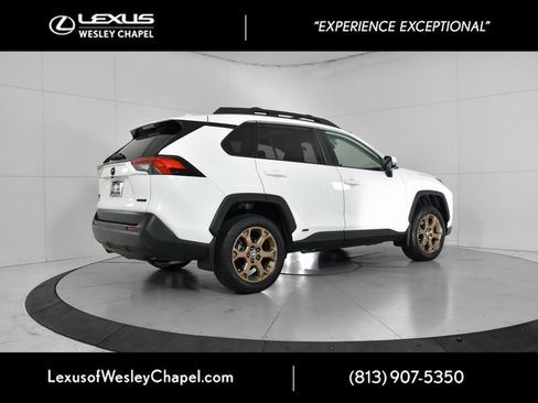 Used 2023 Toyota RAV4 AWD Hybrid image 6