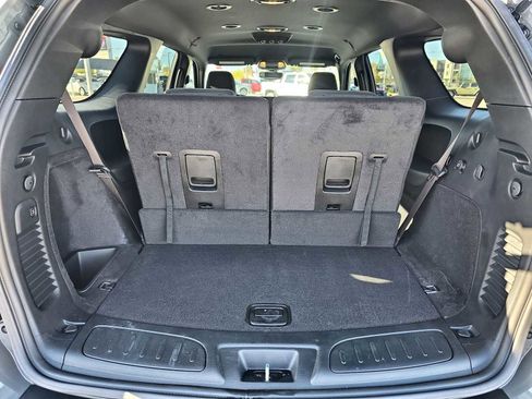 Certified 2025 Dodge Durango R/T w/ Trailer Tow Group IV image 23