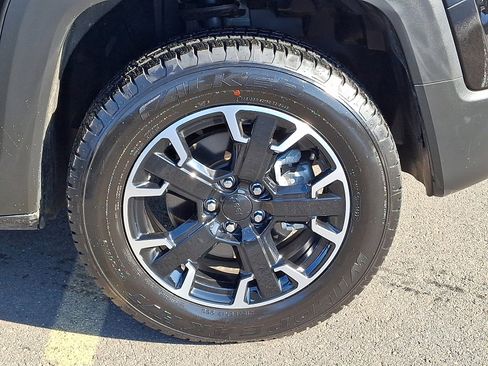 Certified 2023 Jeep Renegade Trailhawk w/ Trailer Tow Group image 8