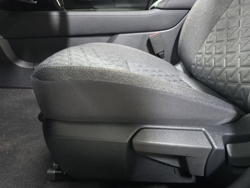 New 2027 Nissan Kicks SV w/ Cold Weather Package FWD image 27