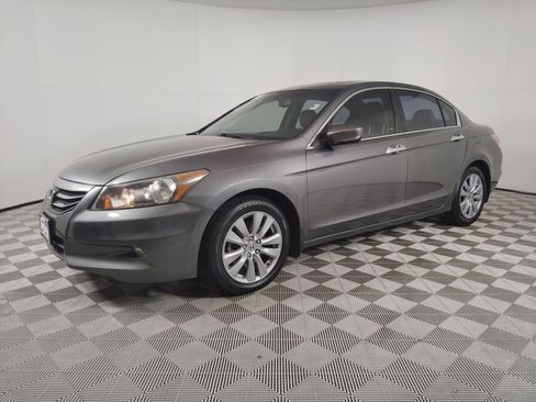 Used 2011 Honda Accord EX-L image 21
