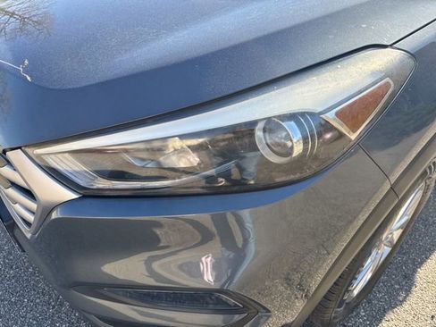 Used 2017 Hyundai Tucson SE image 29