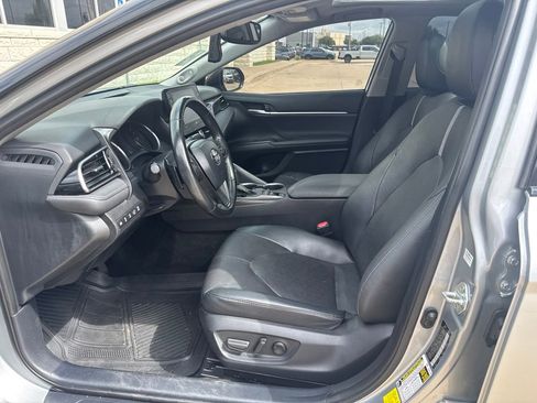 Used 2023 Toyota Camry XSE w/ Navigation Package FWD image 10