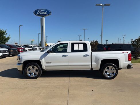 Used 2018 Chevrolet Silverado 1500 LTZ w/ Texas Edition AWD/4WD image 2