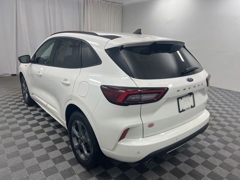 Used 2023 Ford Escape ST-Line w/ Tech Pack #1 AWD/4WD image 6