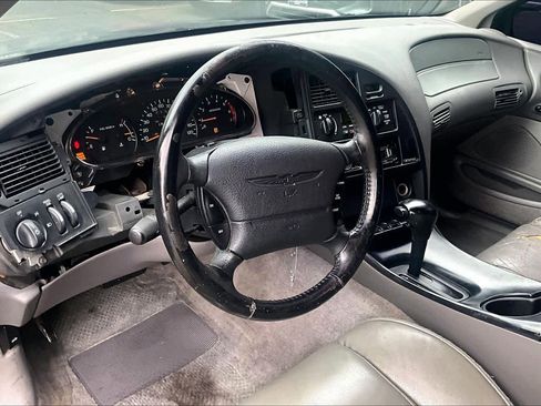 Used 1997 Ford Thunderbird LX image 17