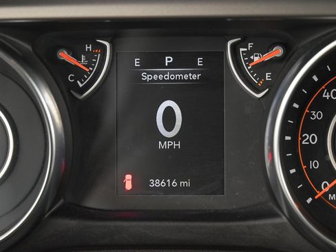 Used 2020 Jeep Wrangler Sport AWD/4WD image 20