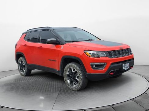 Used 2018 Jeep Compass Trailhawk w/ Cold Weather Group image 7