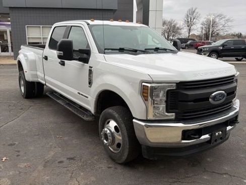 Used 2019 Ford F350 XL w/ Power Equipment Group image 1