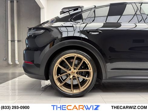 Used 2023 Porsche Cayenne Turbo GT image 26