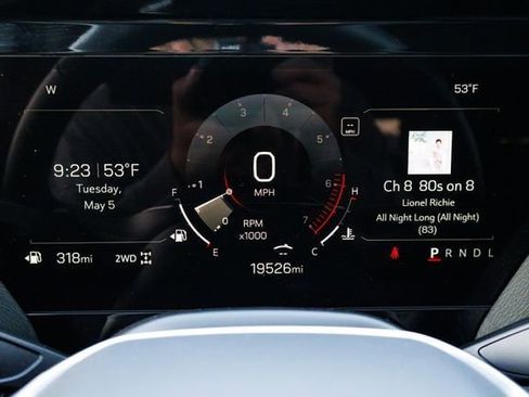 Used 2025 GMC Yukon XL Denali AWD/4WD image 19
