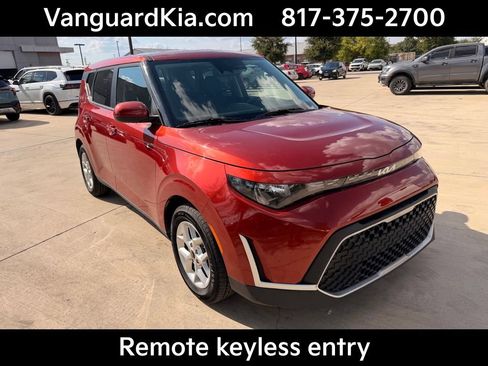 Certified 2024 Kia Soul LX w/ Option Group 015 FWD image 5