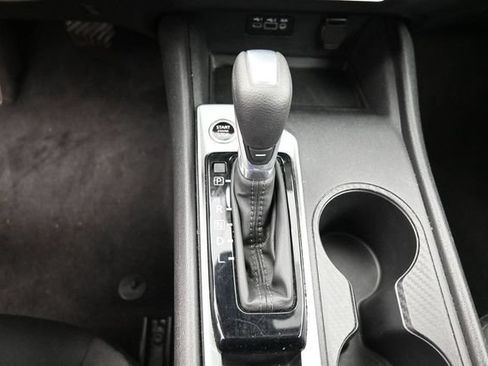 Used 2025 Nissan Altima 2.5 SV FWD image 20