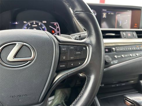 Used 2019 Lexus ES 350 image 22