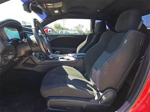 Used 2021 Dodge Challenger R/T w/ Blacktop Package image 15