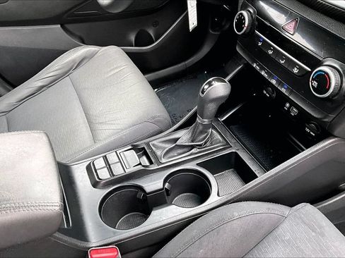 Used 2019 Hyundai Tucson SE FWD image 28