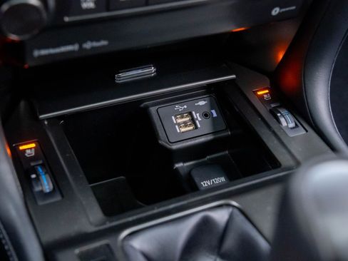 Used 2022 Lexus GX 460 image 29