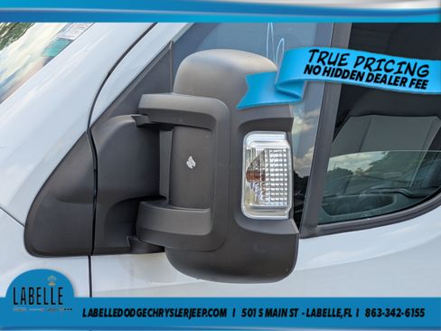 Used 2026 RAM ProMaster 2500 w/ Convenience Group FWD image 12