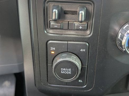 Used 2022 Ford F150 XLT w/ Equipment Group 301A Mid image 17