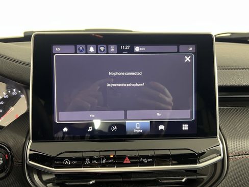 Used 2024 Jeep Compass Trailhawk image 16