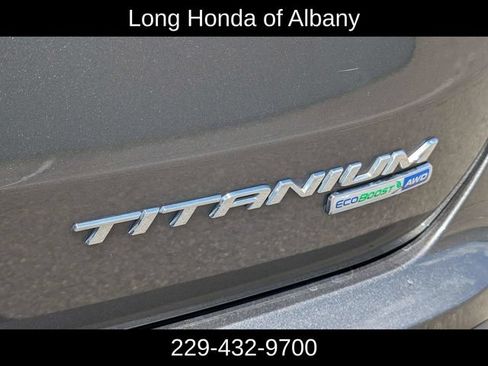 Used 2020 Ford Edge Titanium AWD/4WD image 15