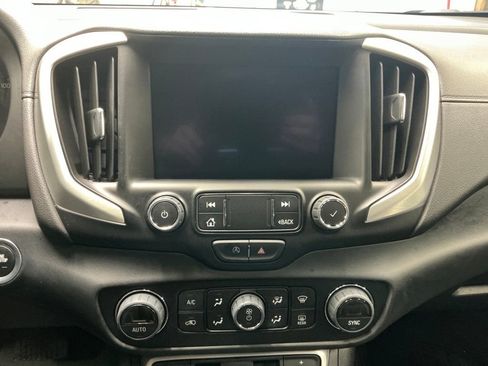 Certified 2023 GMC Terrain SLT w/ LPO, Floor Liner Package AWD/4WD image 18