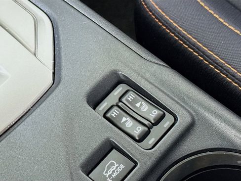 Used 2019 Subaru Crosstrek 2.0i Premium image 19